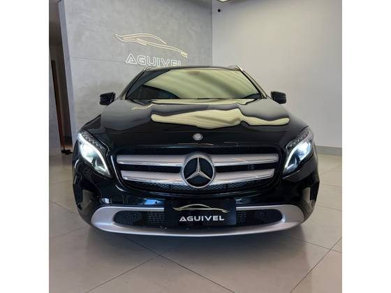 MERCEDES-BENZ GLA 200 1.6 CGI ADVANCE 16V TURBO GASOLINA 4P AUTOMÁTICO MERCEDES-BENZ GLA 200 1.6 CGI ADVANCE 16V TURBO GASOLINA 4P AUTOMÁTICO